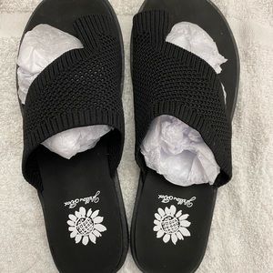 Yellow Box Feeza Sandals